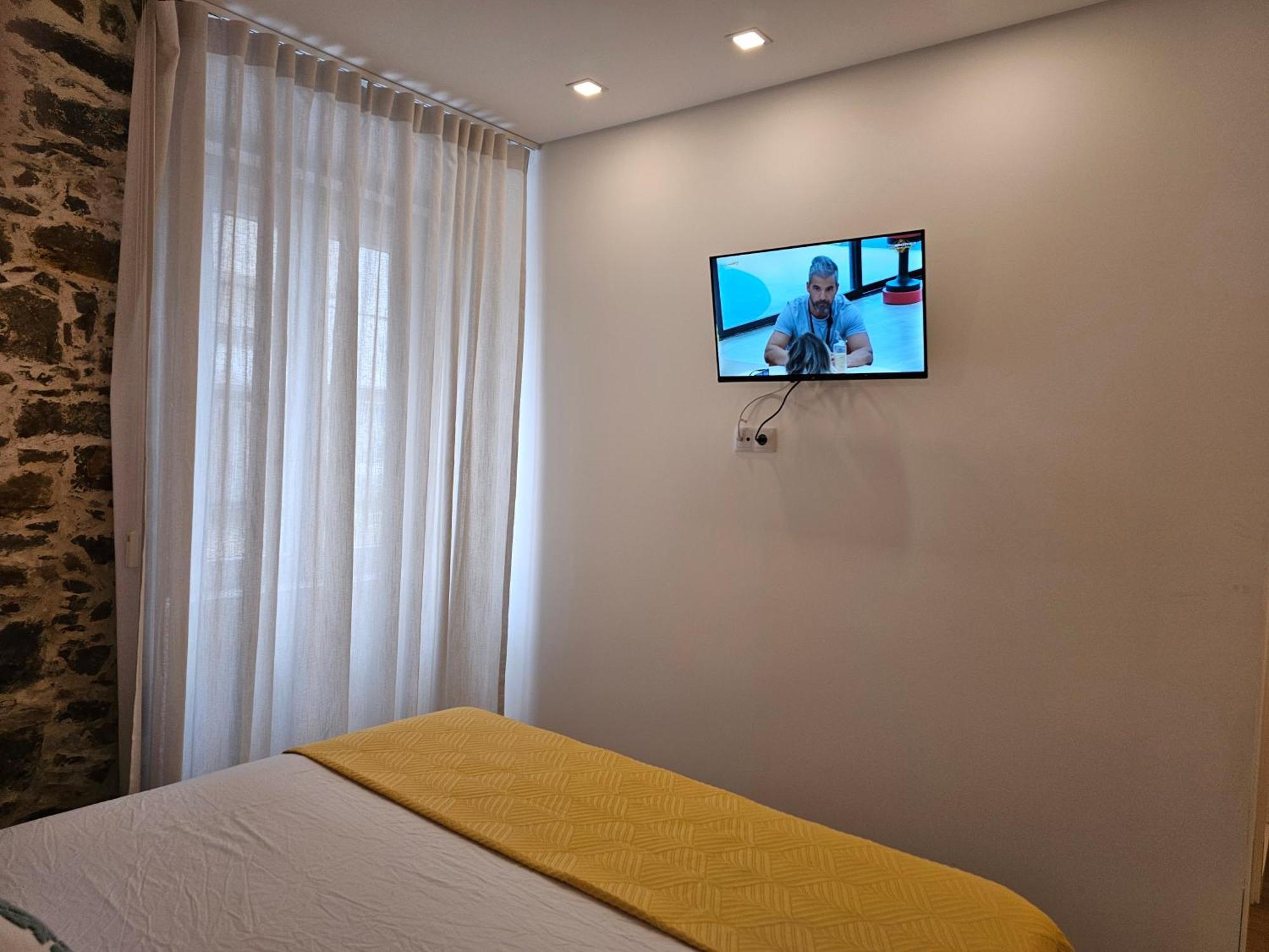 Surfsoul Guesthouse - Bed And Breakfast Peniche Exterior foto
